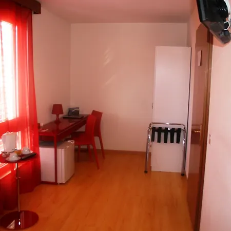 Rovere Ξενοδοχείο 3*