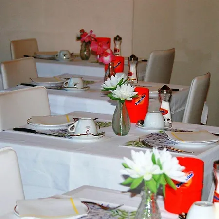 Rovere Ξενοδοχείο