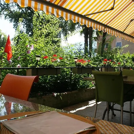 Rovere Hotel